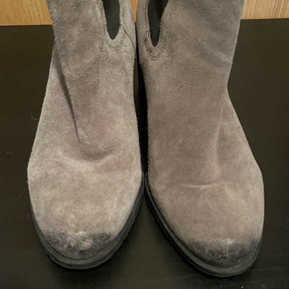 Sam Edelman Gray Suede 'Hanley' Chelsea Boots - Picture 8 of 14